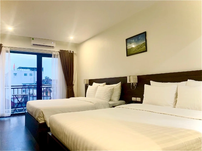 Deluxe Twin Family room