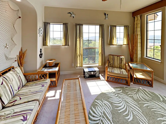 8413 Leander - 4 Br Home