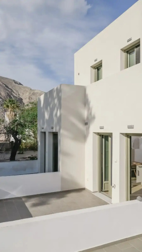 Apeiron Perissa Apartments