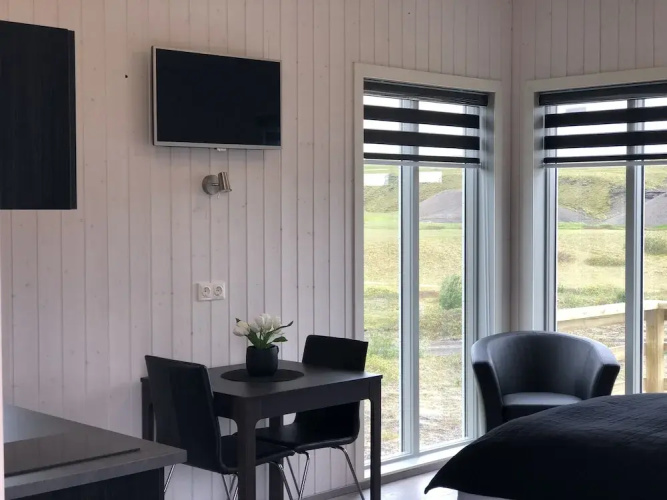 Afternoon Cottages