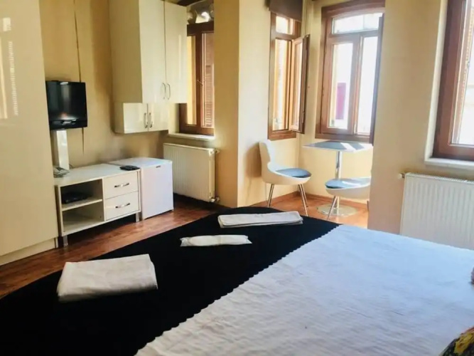 Full House Boutique Otel