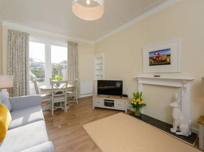 Applecross Apartment