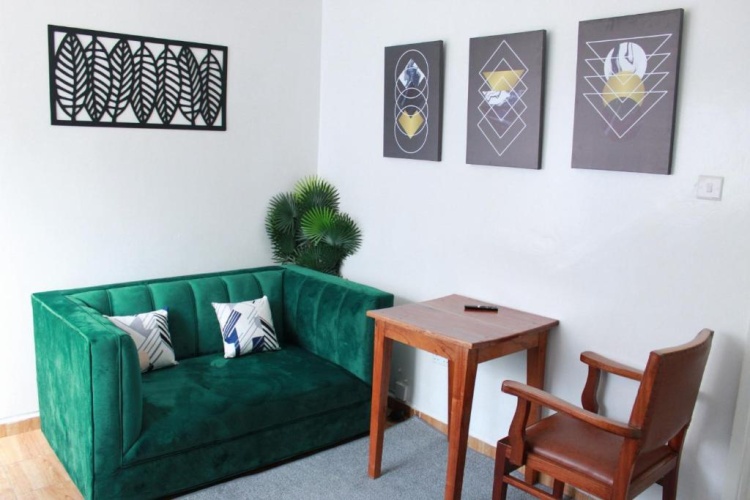 1 Bedroom Apartment
