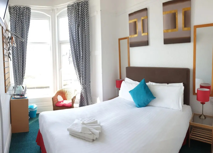 Charlton Hotel