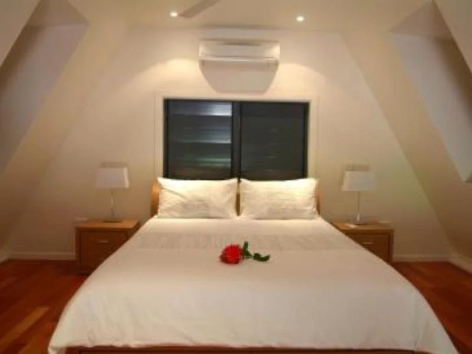Canopy Chalets