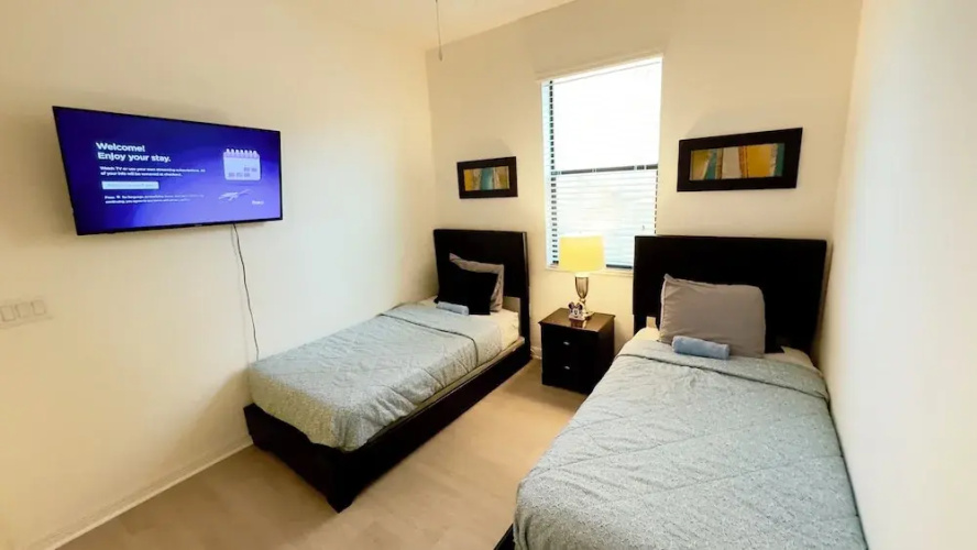 Sapphire Haven Near Disney