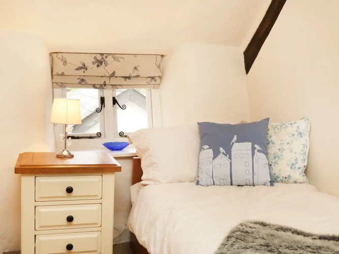 Larksworthy Cottage