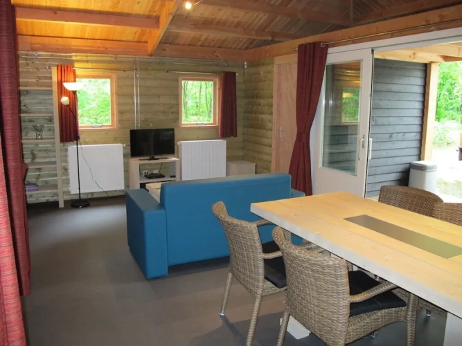 3 Bedrooms Classic Bungalow