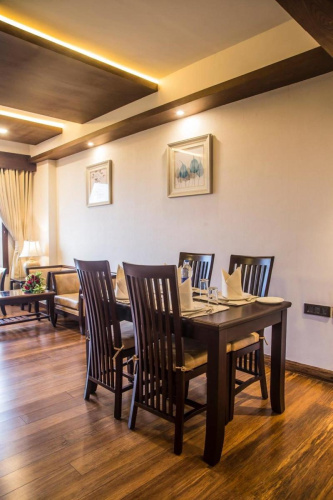 Kpm Tripenta Hotel