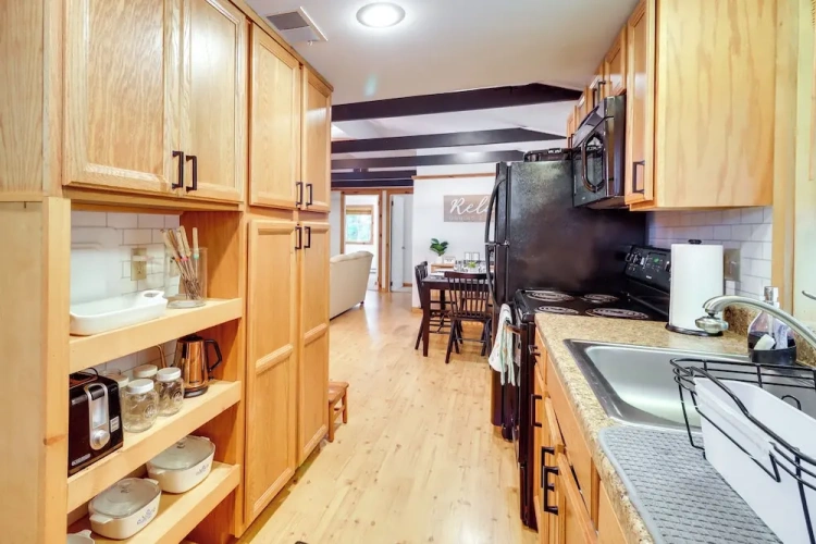 3 Bedrooms Cottage