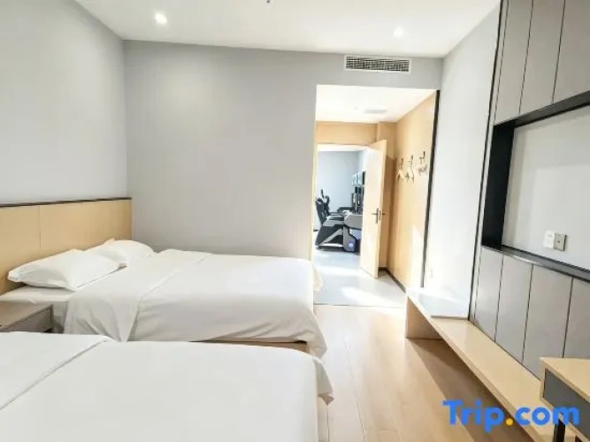 Triple Family Suite