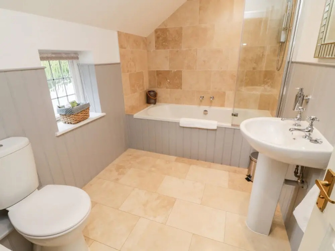 Pumphouse Cottage