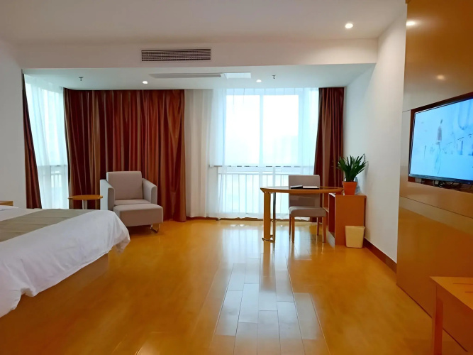 GreenTree Inn Fuyang Technician College