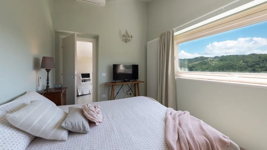 Heartbreaking Charming Villa in Chipieri - Marche