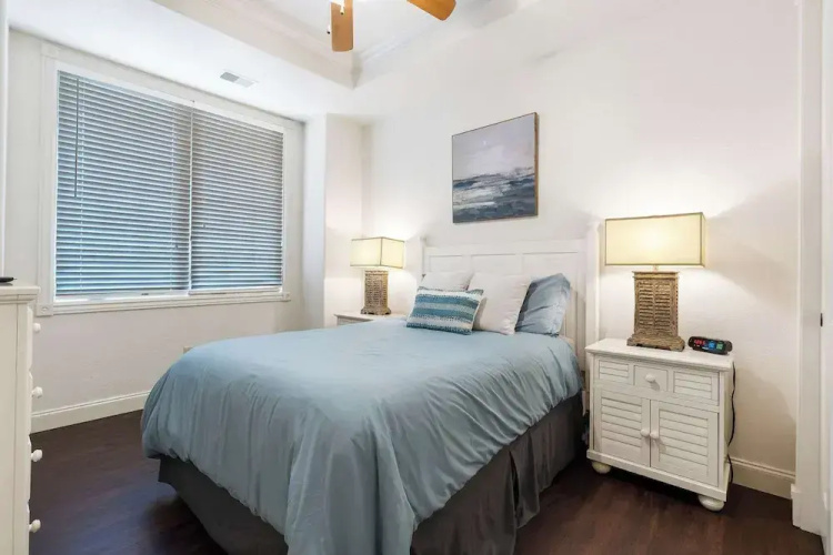 Stone Cliff Relaxation w/ Resort Amenities!