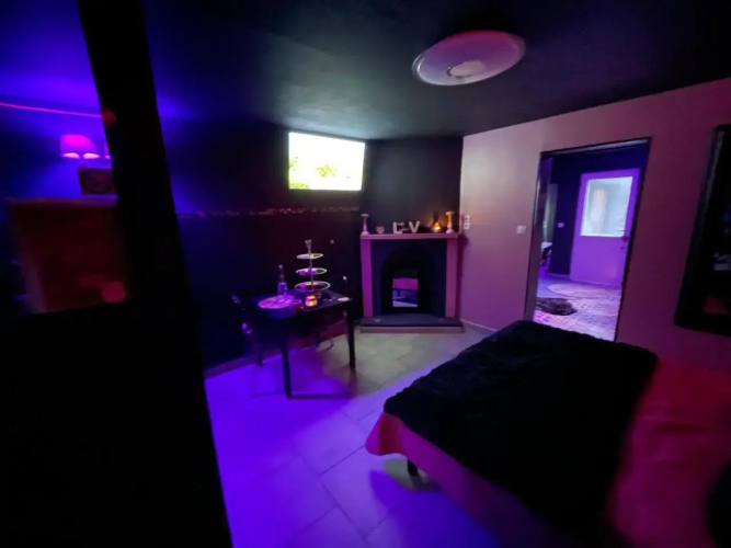 Lover's room 48