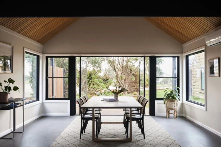 Lon Retreat