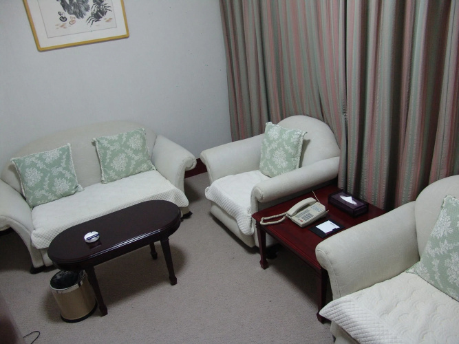 Weihaiwei Hotel
