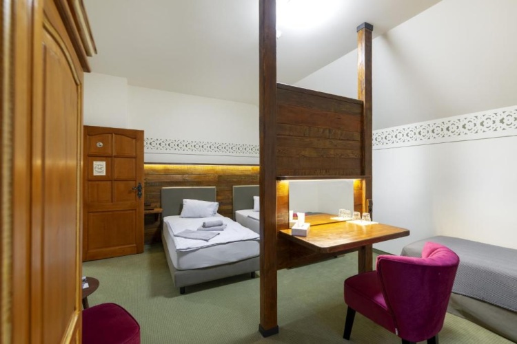 Standard Family room