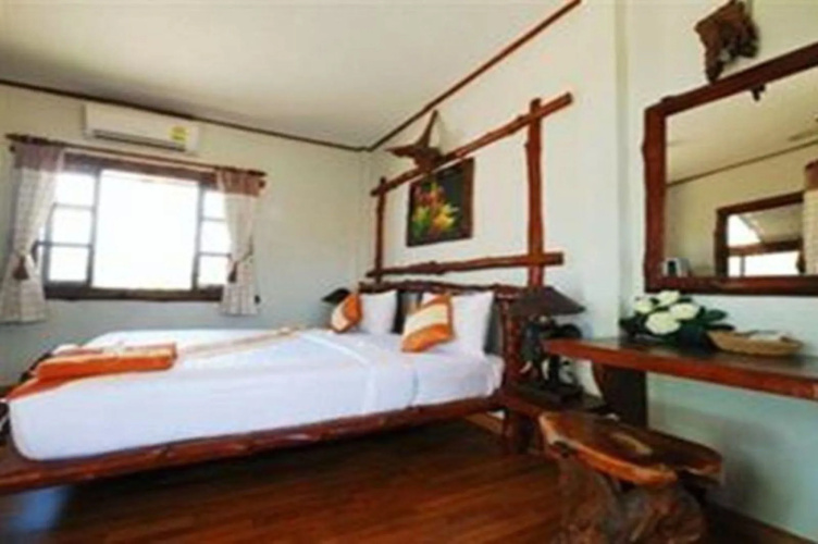 Talkoo Beach Resort Khanom