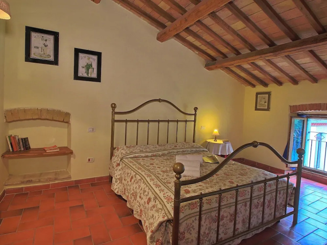 Farmhouse in Umbertide With Pool