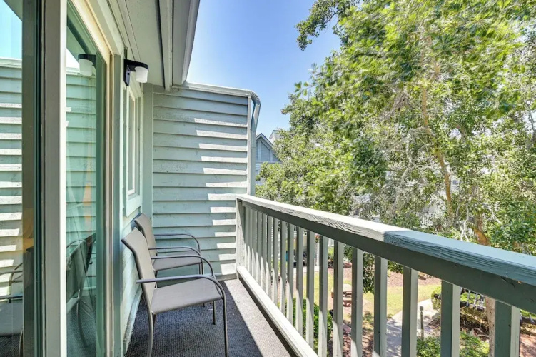 On-site Ocean Access: Myrtle Beach Resort Condo!