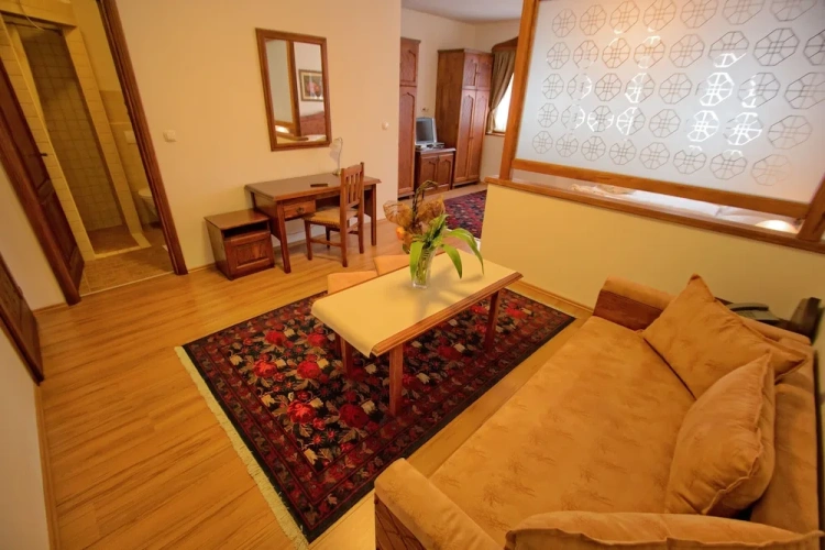 Deluxe Double Suite