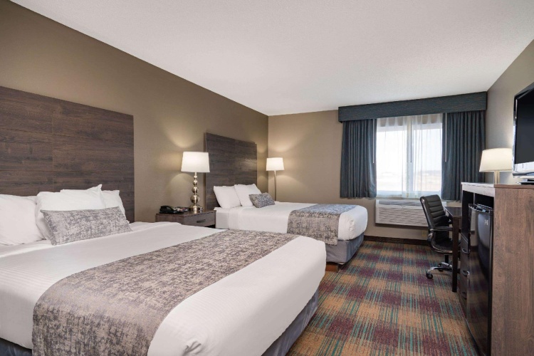 Standard Quadruple room