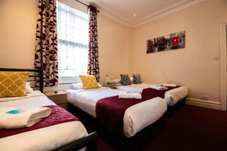Oyo Sino Hotel