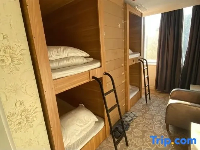 Bed in Dorm (male dorm)