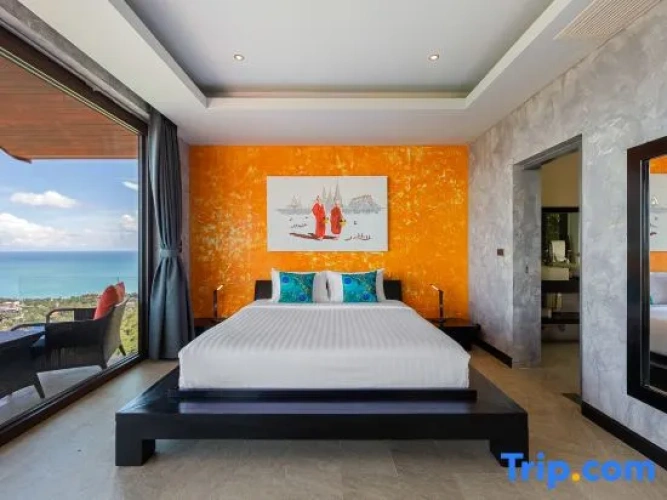4 Bedrooms Villa with sea view