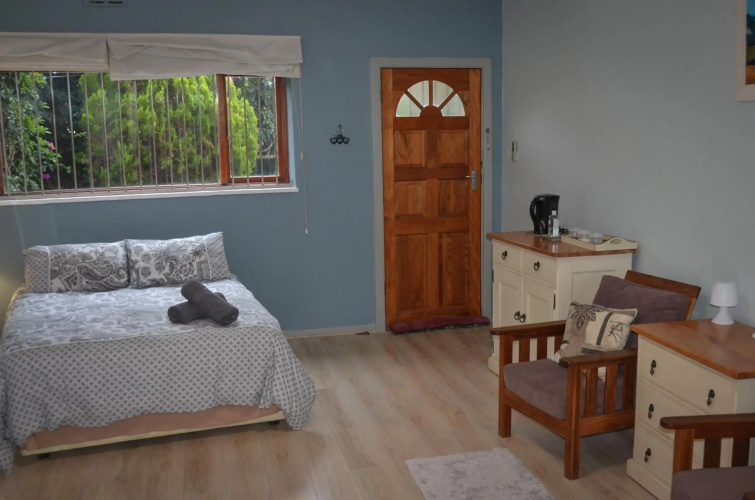 Seaforth Beach Apartment