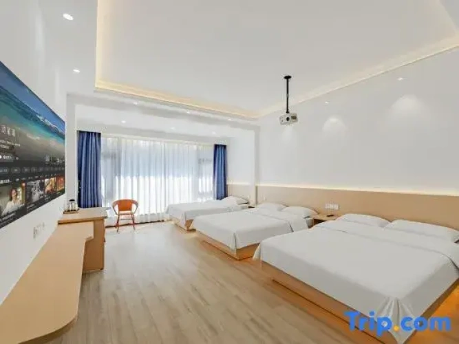 Deluxe Triple room
