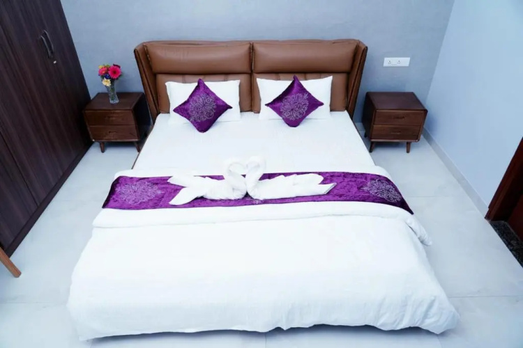 Unnathi Suites