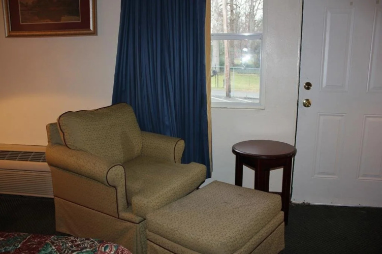 Executive Inn