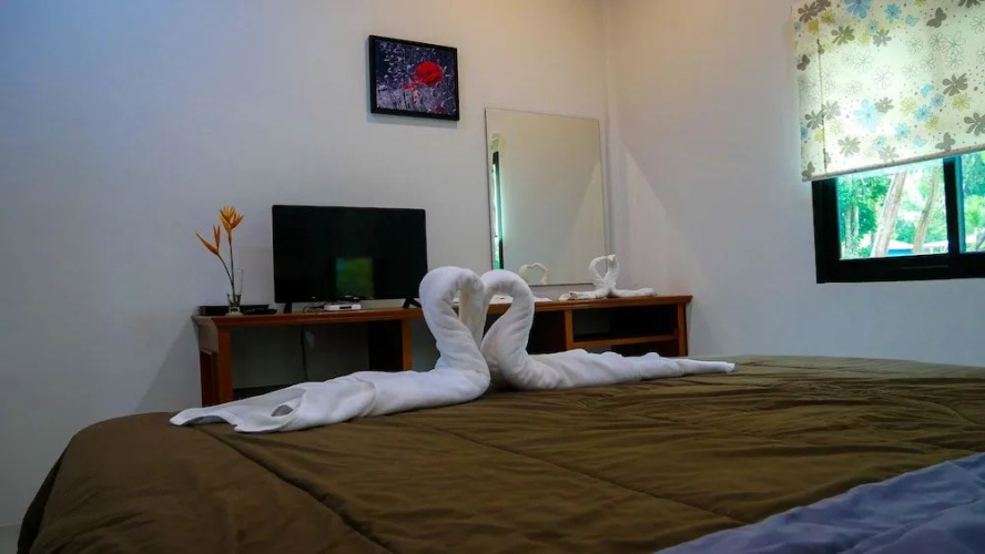 KhaoLak Home Thong