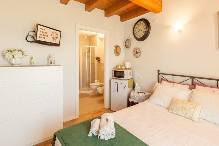 Mum's Bed & Breakfast