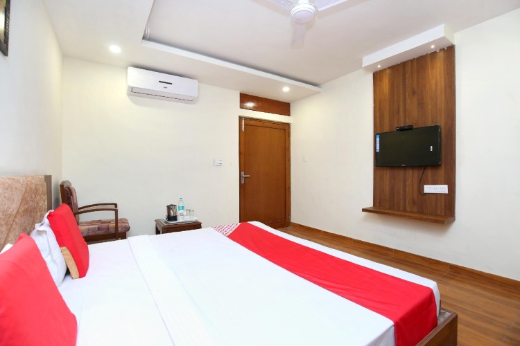 Standard Suite
