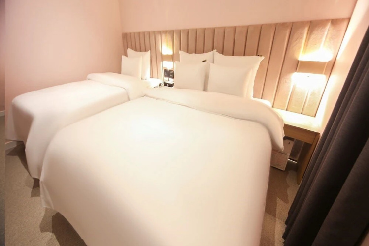 Hotel Lazy Heaven