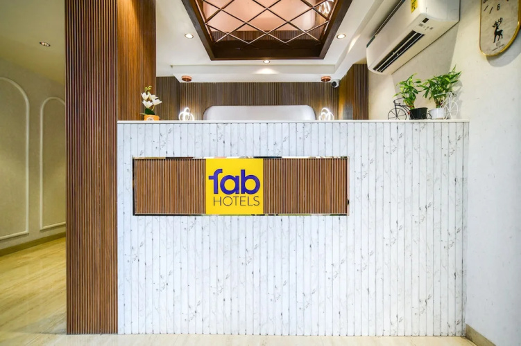 Fabhotel Awadhvue