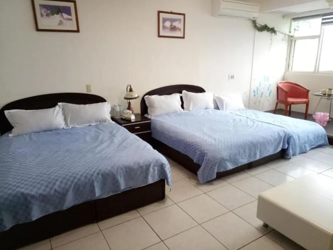 Standard Quadruple room with sea view