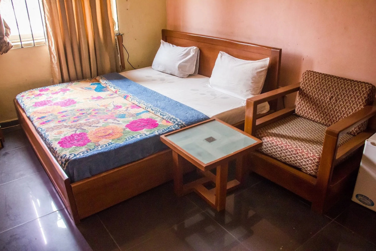 Allonze Hotel