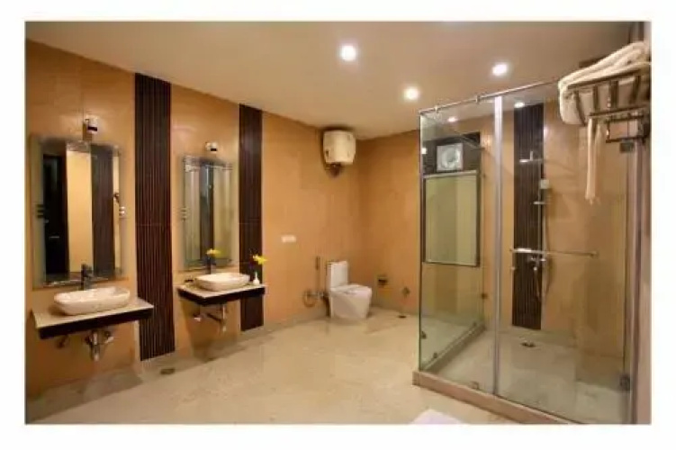 Phoenix Suites