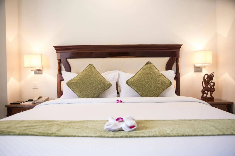 Green Palace Hotel