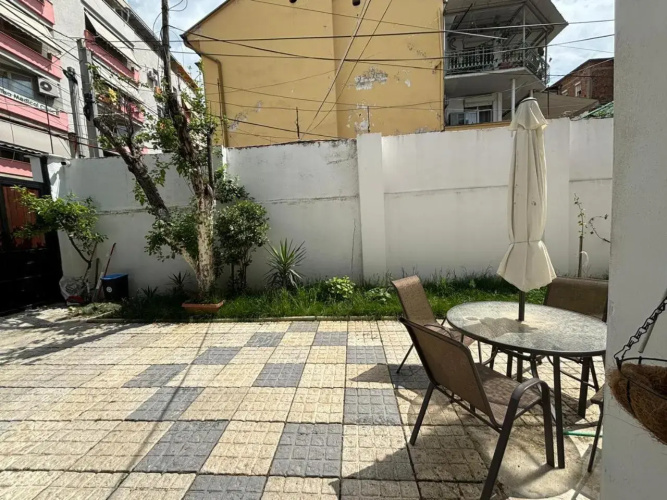 The English Hostel