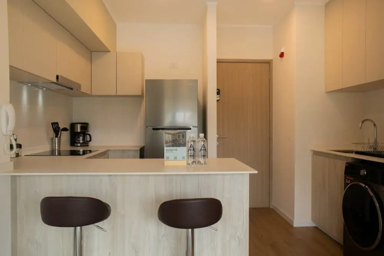 w Stylish 2BR With Balcony in San Isidro