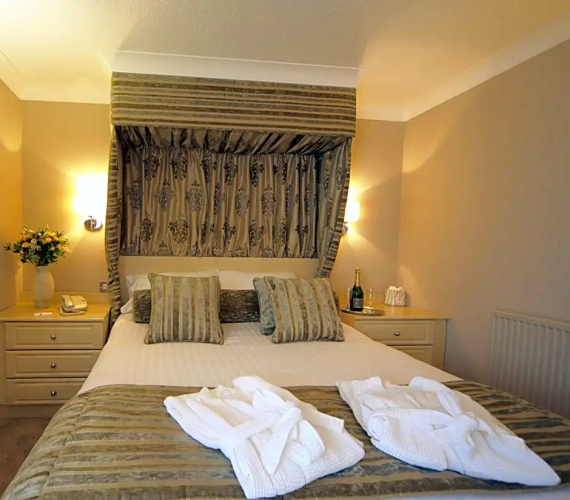 Brookfield Hotel