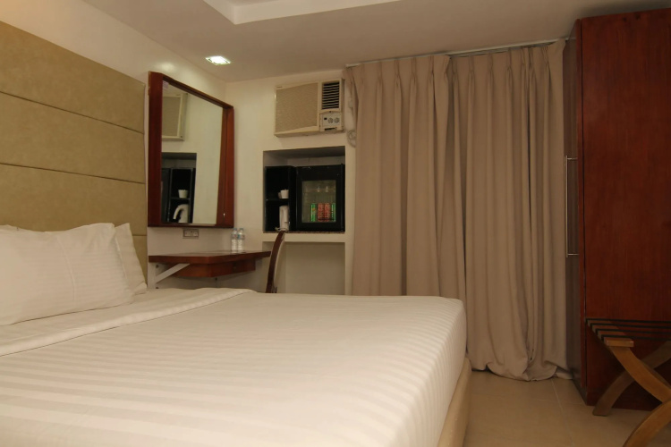 Wellcôme Hotel