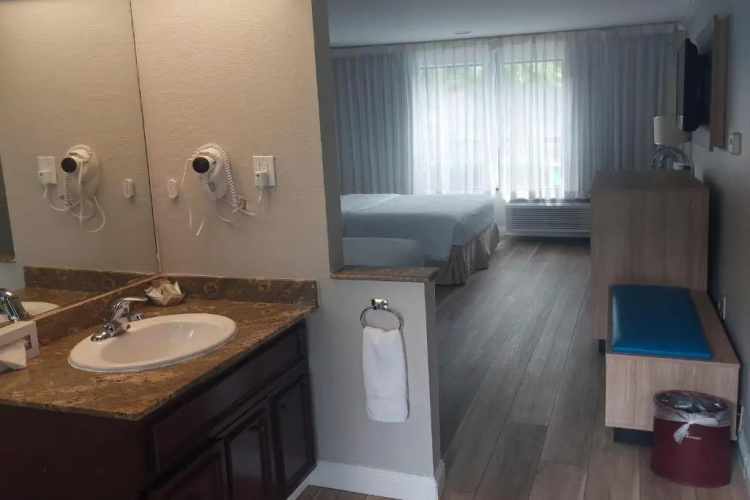 County Inn photo 10