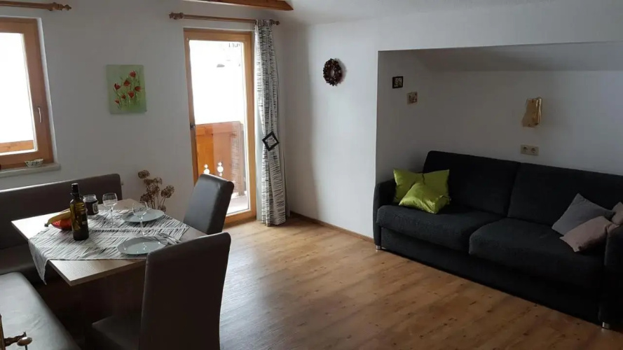 Hartl, Haus